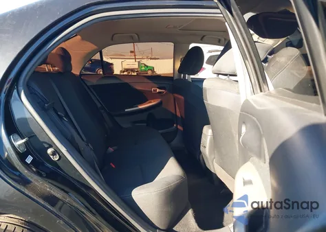 2012 Toyota Corolla S из США, поврежденный, VIN 2T1BU4EE3CC899309